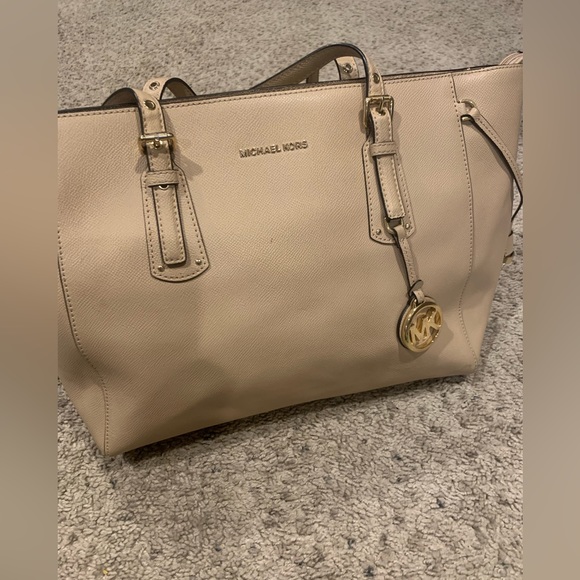 Authentic Michael kors large bag handbag euc - Picture 1 of 4